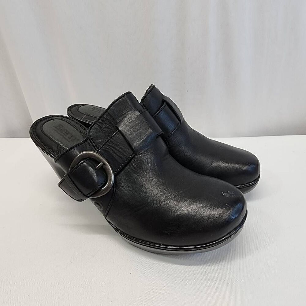 BORN Women's Size 10 Black Leather Buckle Mule Heels Shoes Q